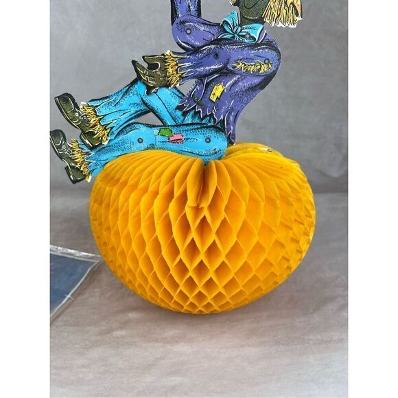 Vintage Halloween Die Cut Pumpkin Scarecrow - Picture 5 of 8